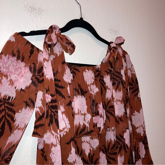 GANNI Monette Georgette Midi Cold Shoulder Floral Dress - Picture 3 of 12